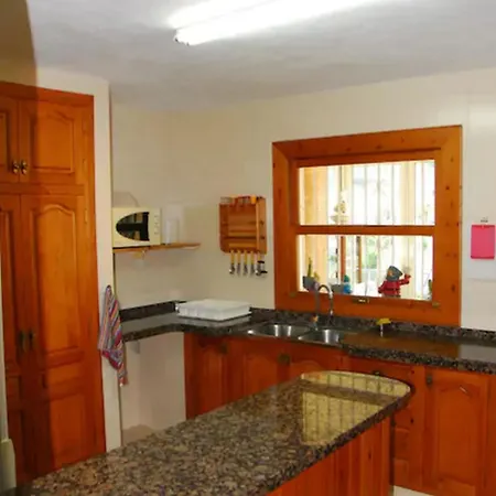 House With 3 Bedrooms In Javea, With Wonderful Mountain View Enclosed * Jávea